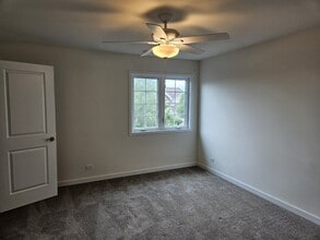 50 Olympus Dr in Tinley Park, IL - Building Photo - Building Photo