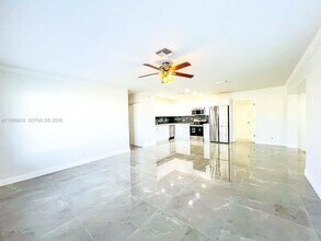 3049 NW 6th Ave in Wilton Manors, FL - Building Photo - Building Photo