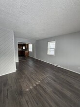 11099 Lozier Ave in Warren, MI - Building Photo - Building Photo