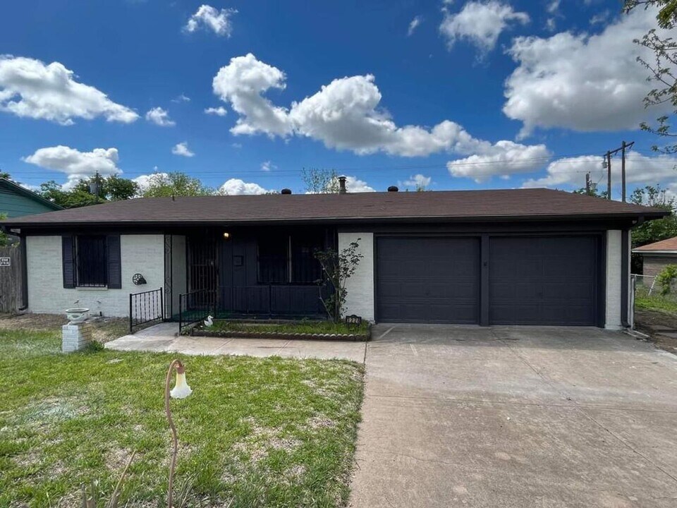 1228 Chippendale Dr in Killeen, TX - Building Photo