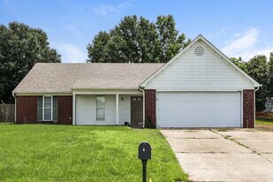 9104 Preakness Dr in Southaven, MS - Building Photo