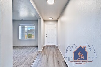 3181 Saratov Ave in Kuna, ID - Building Photo - Building Photo