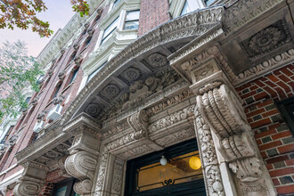 605 W 111th St in New York, NY - Foto de edificio - Building Photo