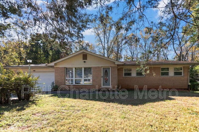 property at 10707 Walkers Ferry Rd