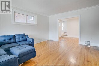 975 Pelissier St in Windsor, ON - Building Photo - Building Photo