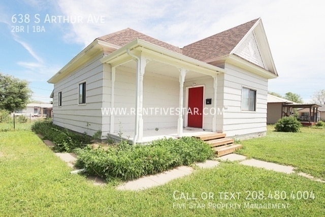 property at 638 S Arthur Ave