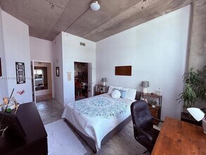 2001 Biscayne Blvd, Unit 2502 in Miami, FL - Foto de edificio - Building Photo