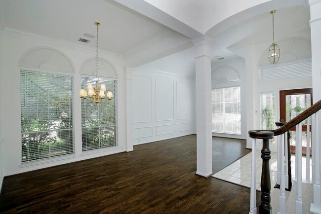 property at 6902 Afton Woods Dr