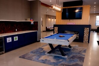 The Apartments at North Town in Sheboygan, WI - Foto de edificio - Building Photo