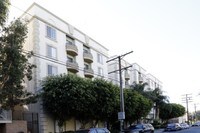 Building - Lakeview Apartments in Los Angeles, California
