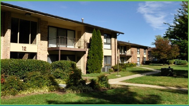 Forest Hills Apartments in Annapolis, MD - Foto de edificio - Building Photo