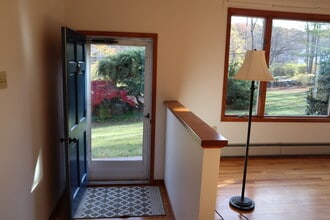 151 Chestnut Ridge Rd in Bethel, CT - Building Photo - Building Photo