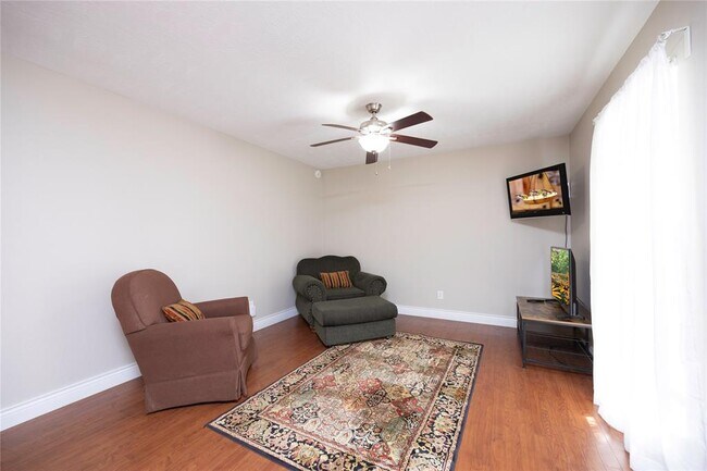 9029 Gaylord Dr photo'