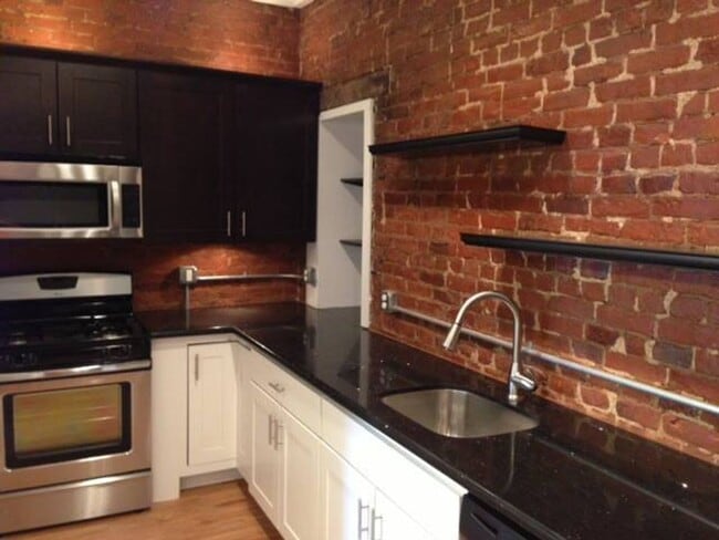 184 S 17th St in Pittsburgh, PA - Building Photo - Building Photo