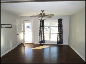 9216 W 6th St in Little Rock, AR - Building Photo - Building Photo