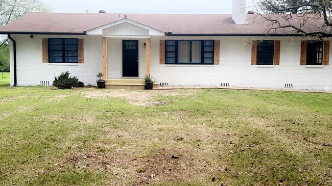 property at 572 Blacksnake Rd