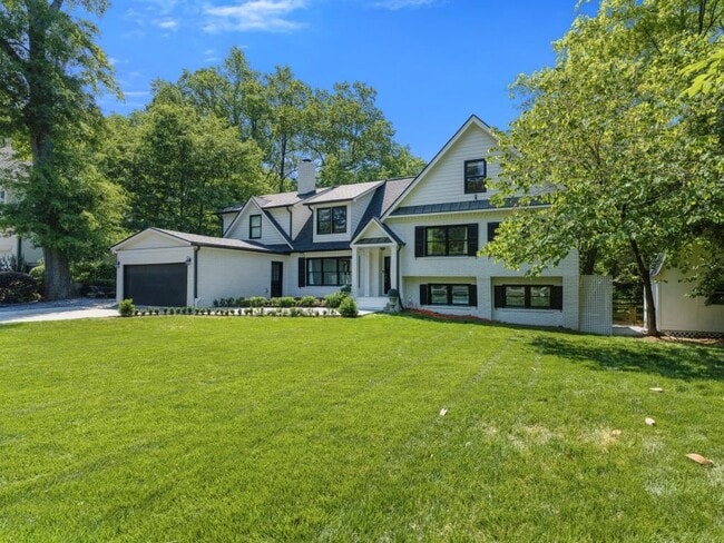 property at 1350 Battleview Dr NW