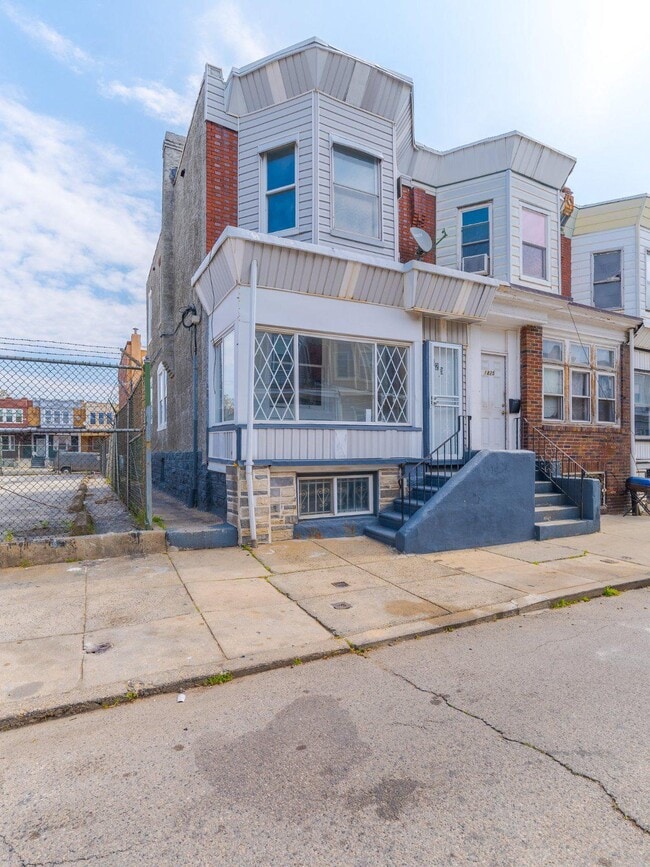 1823 S Yewdall St in Philadelphia, PA - Building Photo - Building Photo