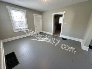 910 Chelsea Ave in Dayton, OH - Building Photo - Building Photo