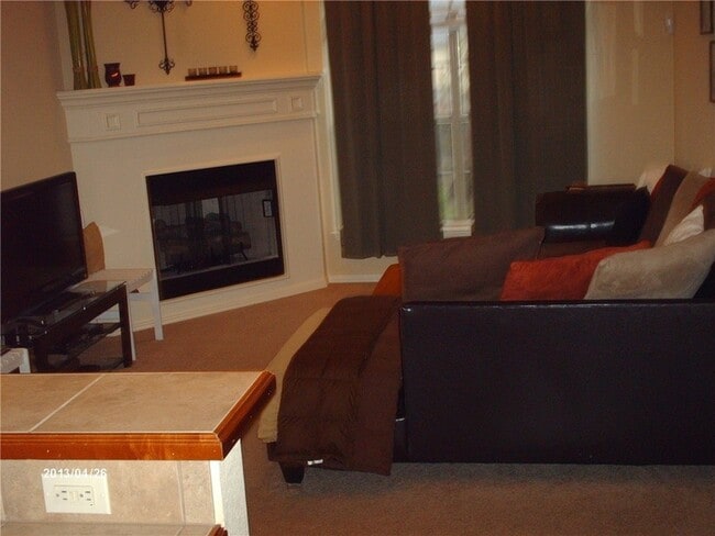 2671 N Arroyo Ave in Fayetteville, AR - Foto de edificio - Building Photo