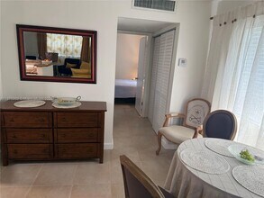 682 Monaco Ct in Delray Beach, FL - Foto de edificio - Building Photo