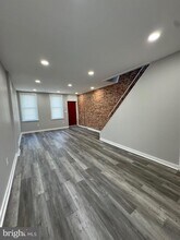 2718 E Madison St in Philadelphia, PA - Building Photo - Building Photo