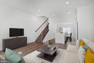 3154 Nina Clarke Dr in Rockville, MD - Building Photo - Building Photo