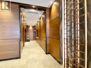 2-2102 Anndale Dr in Toronto, ON - Building Photo - Building Photo
