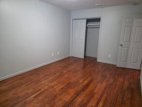 1025 Lafayette St in Elizabeth, NJ - Foto de edificio - Building Photo