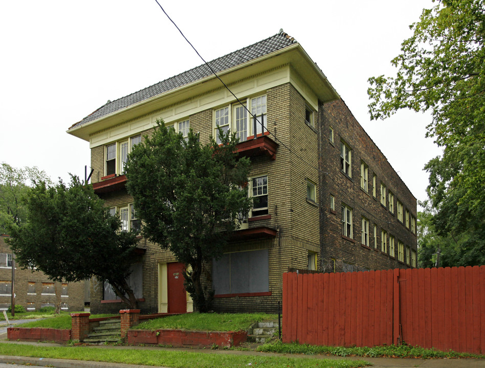 14212 Coit Rd in Cleveland, OH - Building Photo