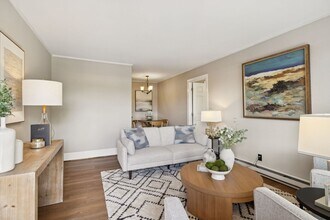 3600 Hillsboro Pike in Nashville, TN - Building Photo - Building Photo