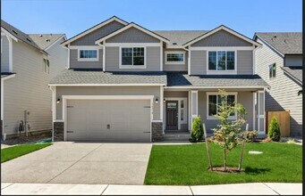 16210 9th Ave E in Spanaway, WA - Building Photo - Building Photo
