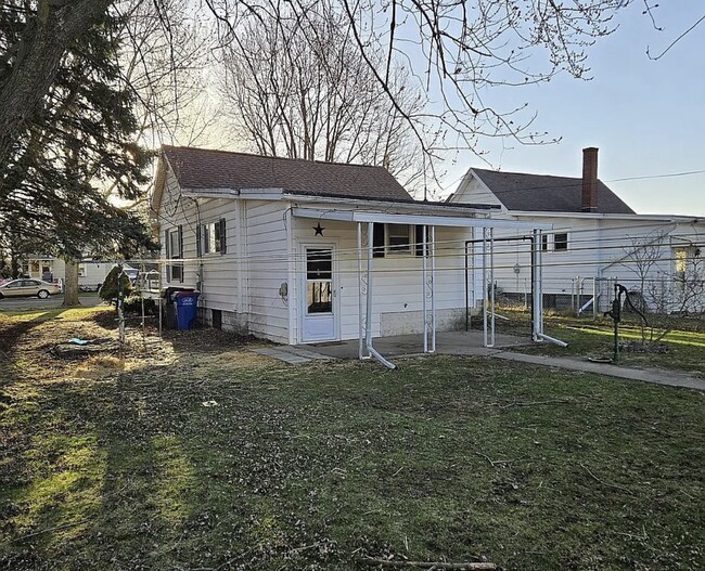 517 S Canal St in Delphos, OH - Building Photo - Building Photo