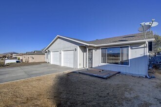 7100 Roundup Dr in Prescott Valley, AZ - Building Photo - Building Photo