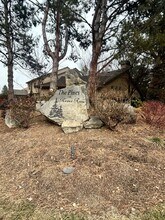 834 E Riverpark Ln in Boise, ID - Building Photo - Building Photo