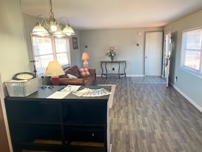 711 N 19th St in Hamilton, IL - Building Photo - Building Photo