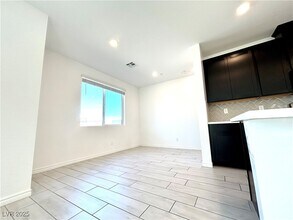 839 Nova Heights St in Henderson, NV - Building Photo - Building Photo