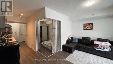 1 Falaise Rd in Toronto, ON - Building Photo - Building Photo