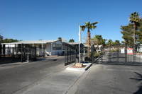 Boulder Cascade-A 55+ Community in Las Vegas, NV - Foto de edificio - Building Photo