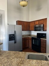 724 Harbor Woods Dr in Fairview Heights, IL - Building Photo - Building Photo
