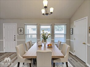 229 Centennial Pl in Crowley, TX - Foto de edificio - Building Photo