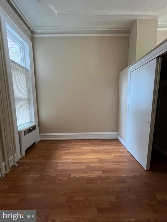 143 N 21st St in Philadelphia, PA - Building Photo