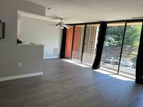 4 S Van Dorn St in Alexandria, VA - Building Photo - Building Photo