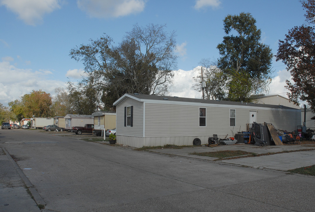 6594 College St in Beaumont, TX - Building Photo