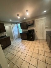 165 Sharpe St in Kingston, PA - Building Photo - Building Photo