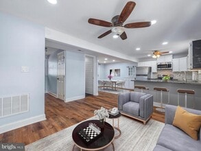 7707 Warsaw Ave in Glen Burnie, MD - Building Photo - Building Photo