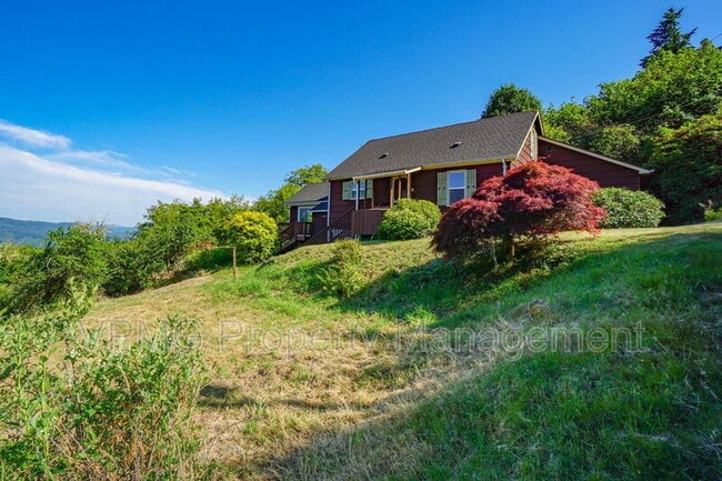 property at 3956 Columbia Heights Rd