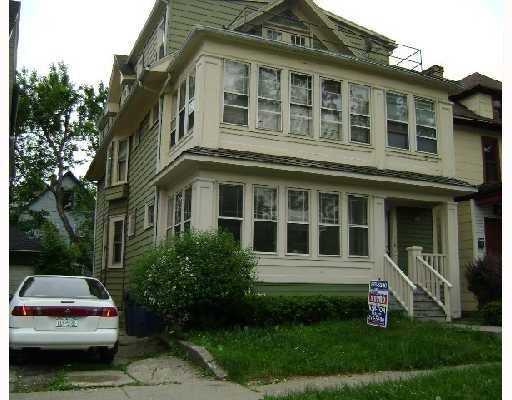 717 Linwood in Buffalo, NY - Foto de edificio