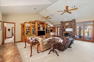 9027 Winged Foot Dr in Tallahassee, FL - Foto de edificio - Building Photo