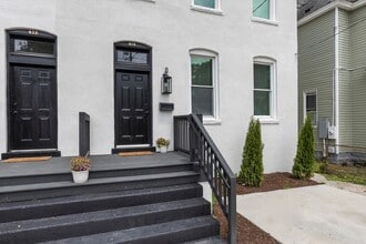 410 W 29th St in Norfolk, VA - Building Photo - Building Photo